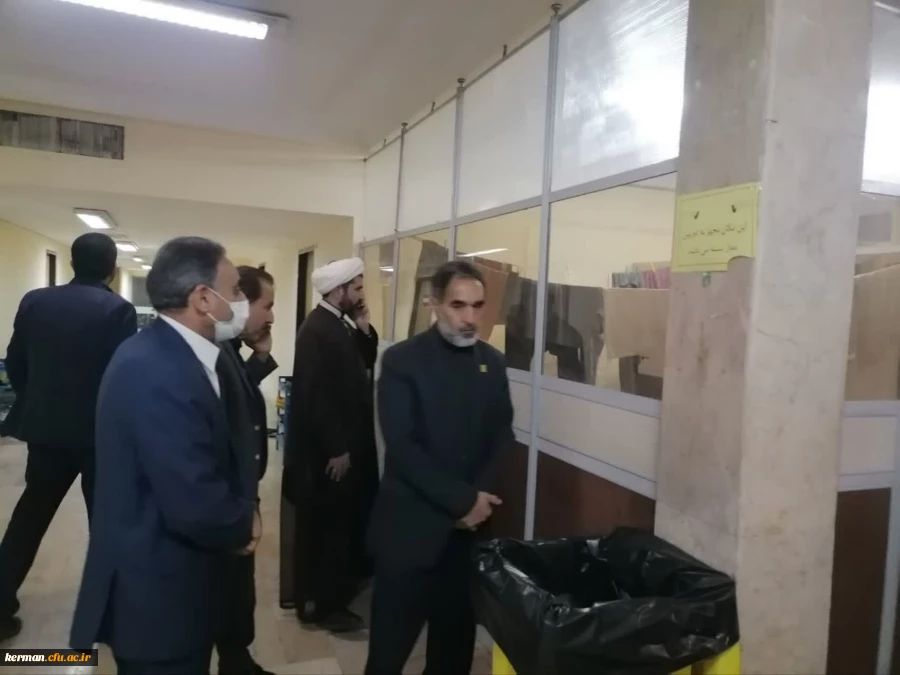 بازدید رئیس دانشگاه از خوابگاه دانشجویی پردیس خواجه نصیرالدین طوسی  5