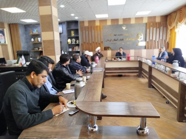 دکترتوان درستاد اقامه نماز دانشگاه فرهنگیان استان بر فراهم شدن زمینه های ترویج  نماز در دانشگاه تاکید کردند. 2