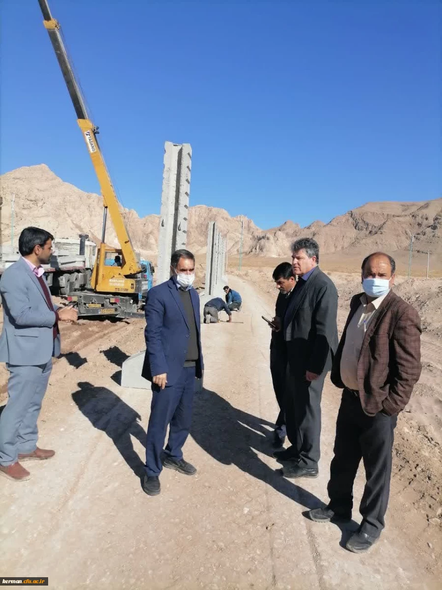 حصارکشی زمین دانشگاه جامع فرهنگیان استان کرمان 2