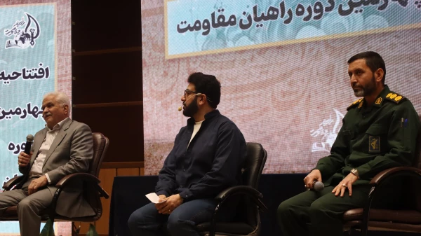 شبی خاطره انگیز همراه با دانشجو معلمان شرکت کننده اردوی راهیان مقاومت در دانشگاه فرهنگیان کرمان 3