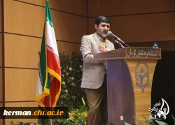 شبی خاطره انگیز همراه با دانشجو معلمان شرکت کننده اردوی راهیان مقاومت در دانشگاه فرهنگیان کرمان 4