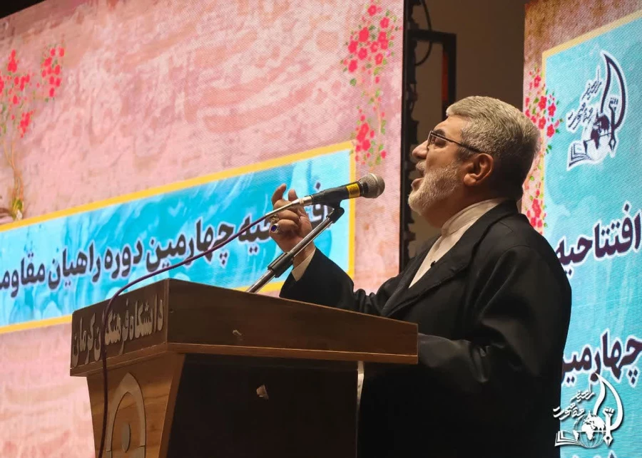 چهارمین دوره  راهیان مقاومت دانشگاه فرهنگیان کرمان
 10