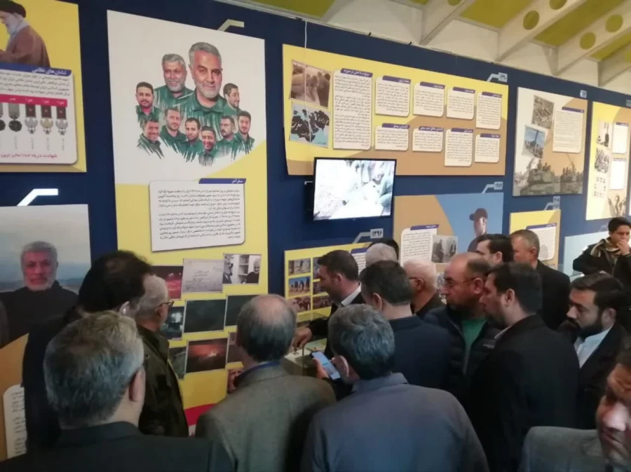 بازدید شرکت کنندگان دومین همایش ملی آموزه های تربیت در مکتب شهیدسلیمانی از موزه دفاع مقدس کرمان 8