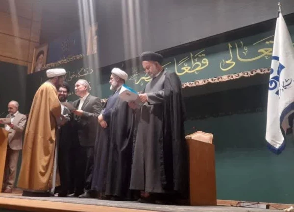 کسب عنوان دفتر برتر ،پیشرو و نمونه توسط نهاد نمایندگی مقام معظم رهبری در دانشگاه فرهنگیان استان کرمان 6