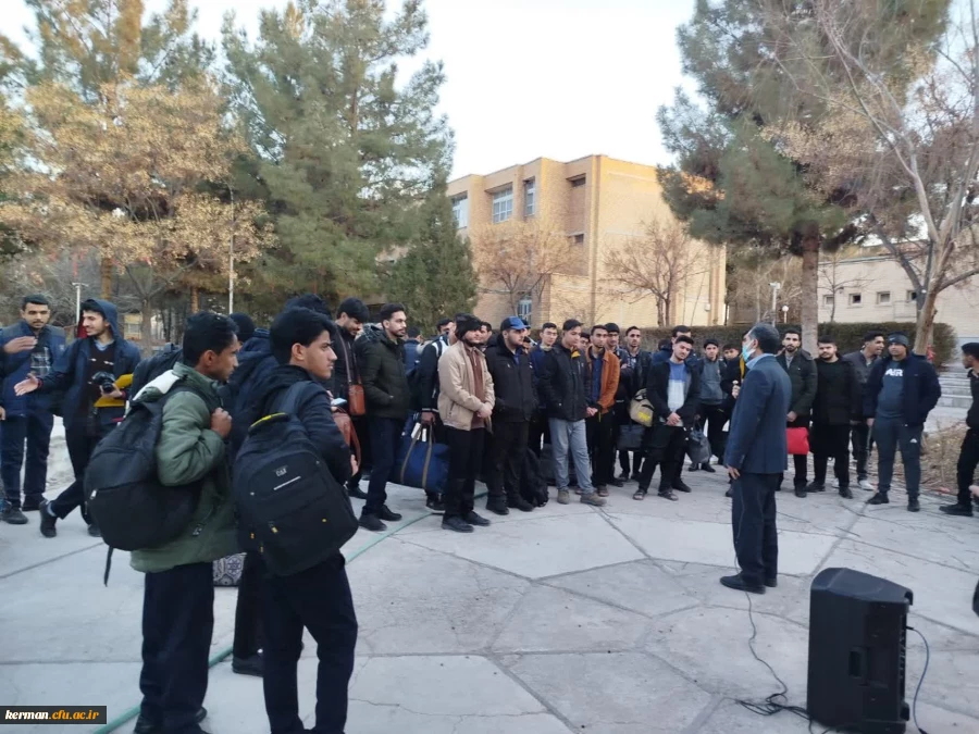 بدرقه دانشجو معلمان اعزامی به اردوی راهیان نور  7