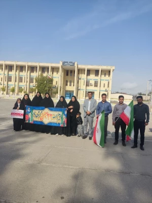 حضور اساتید، دانشجومعلمان و کارکنان دانشگاه فرهنگیان استان کرمان  در راهپیمایی یوم الله ۲۲ بهمن  3
