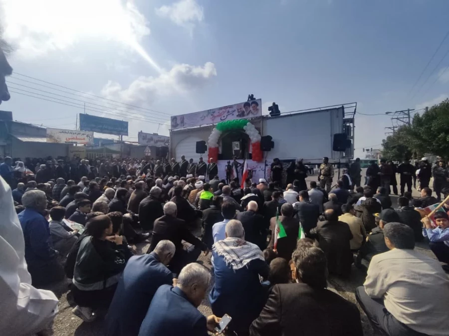 حضور اساتید، دانشجومعلمان و کارکنان دانشگاه فرهنگیان استان کرمان  در راهپیمایی یوم الله ۲۲ بهمن  5