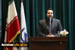 روایت دیدار حجت الاسلام قرائتی با دانشجومعلمان کزمانی در هوای بارانی 3