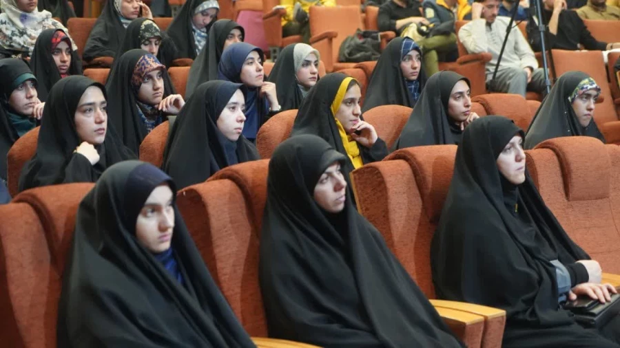 دکتر ناصر رفیعی در جمع دانشجومعلمان کرمانی 3