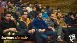 دکتر ناصر رفیعی در جمع دانشجومعلمان کرمانی 4