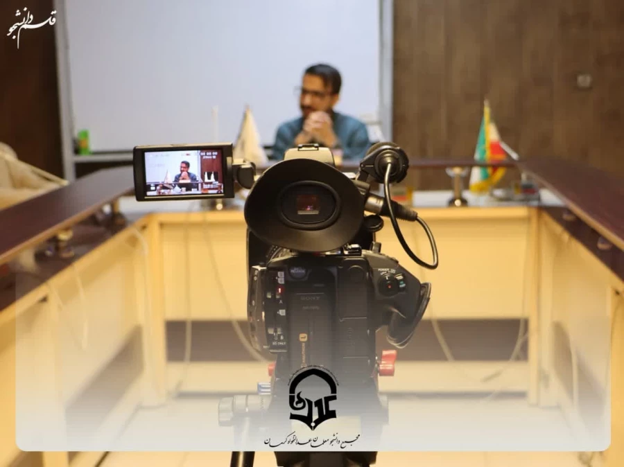 کارگاه قلم دانشجو

 6