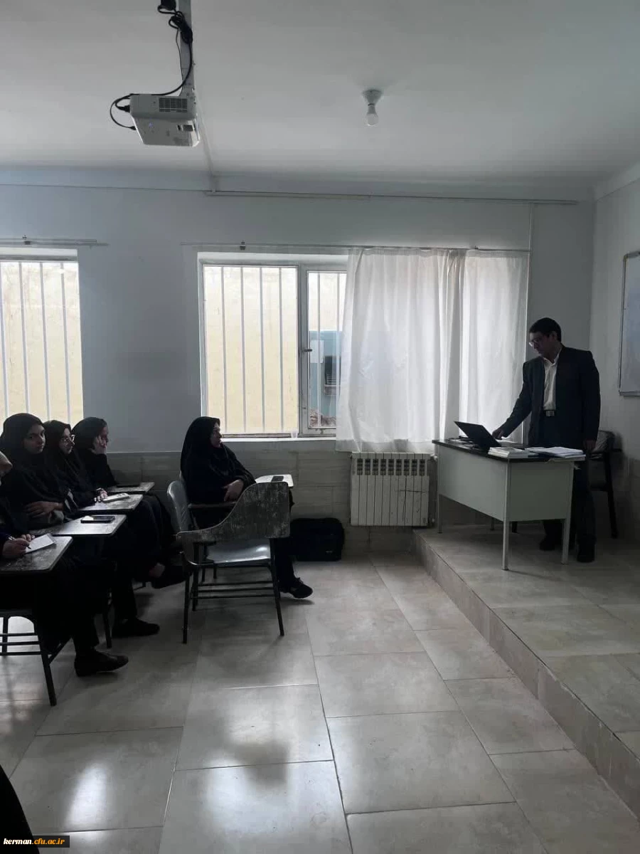  کارگاه آموزشی روش تحقیق موضوعی در قرآن کریم

 2