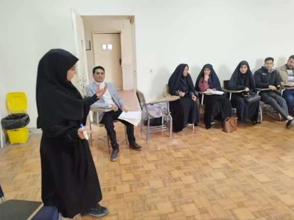 تربیت مربی فلسفه برای کودکان و نوجوانان

 4