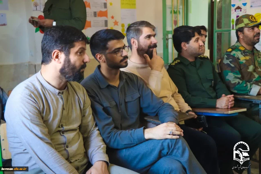 بازدید مسئول سازمان بسیج دانشجویی کشور از روند فعالیت های اردوی جهادی دانشگاه فرهنگیان 11