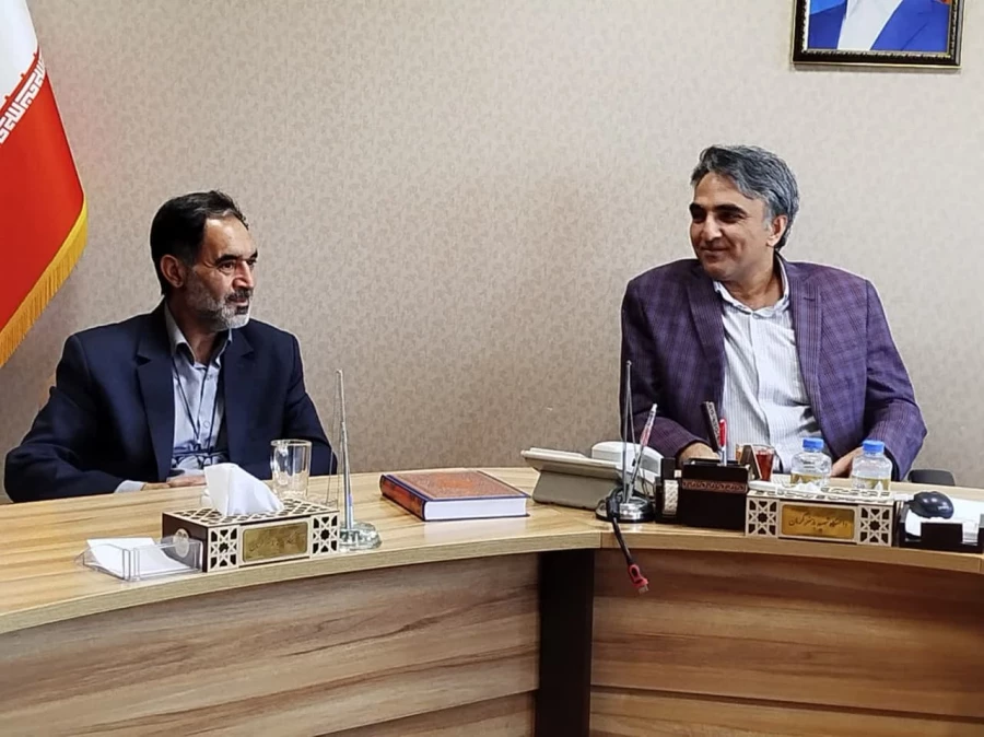 دیدار نوروزی رئیس دانشگاه فرهنگیان استان با رئیس دانشگاه شهید باهنرکرمان

 4