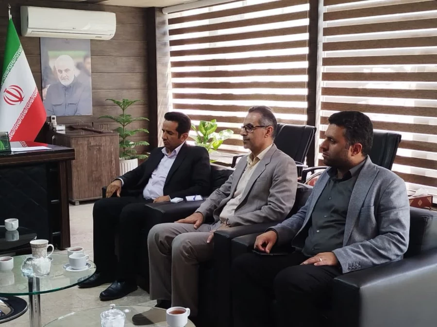 دیدار نوروزی رئیس دانشگاه فرهنگیان استان و مدیر کل آموزش و پرورش استان کرمان

 3