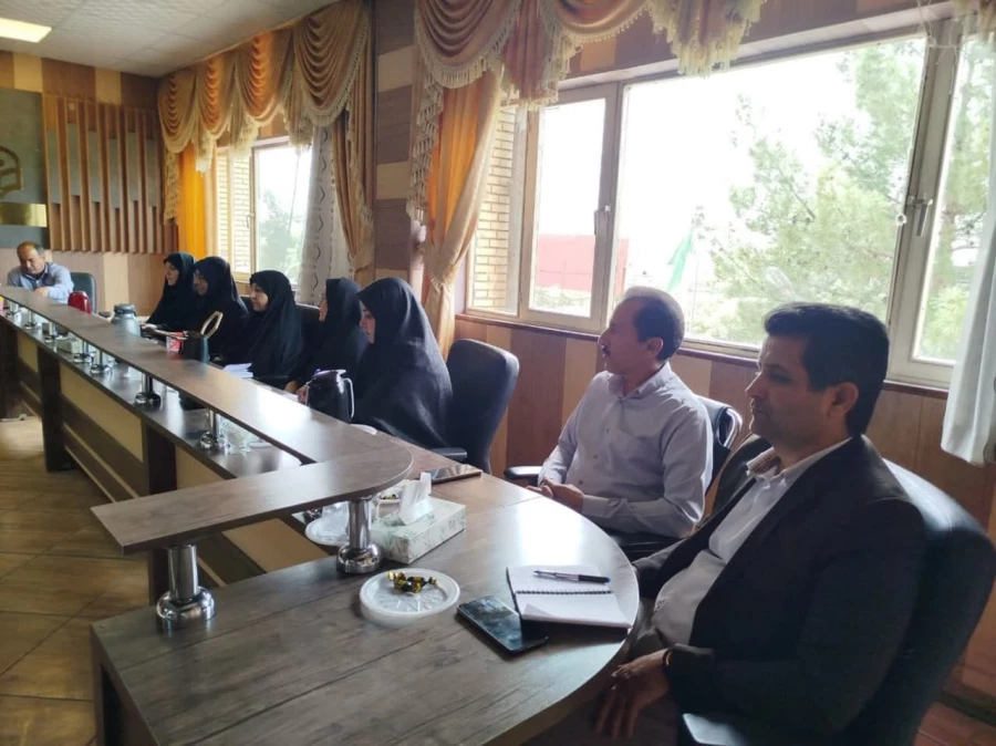 تشکیل شورای مدیریت دانشگاه فرهنگیان استان کرمان با تاکید برصرفه جویی در مصرف آب و برق 

 3