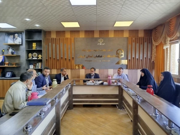 بررسی ۱۸ درخواست درجلسه کمیته منابع انسانی(انتصابات)دانشگاه فرهنگیان کرمان 

 2