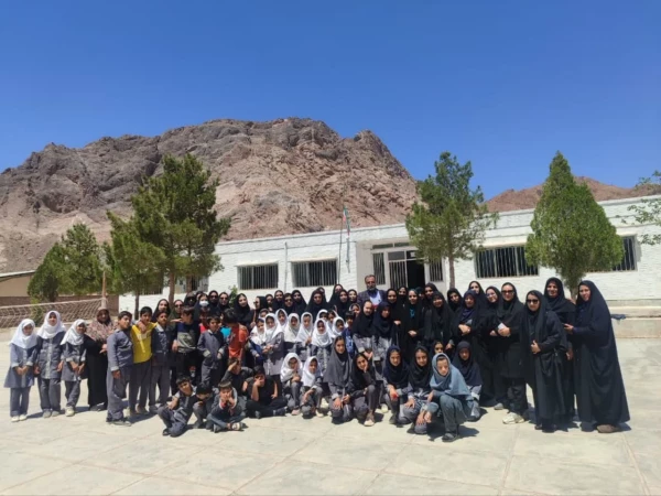 بازدید علمی از مدارس  چند پایه داوران رفسنجان 

 5