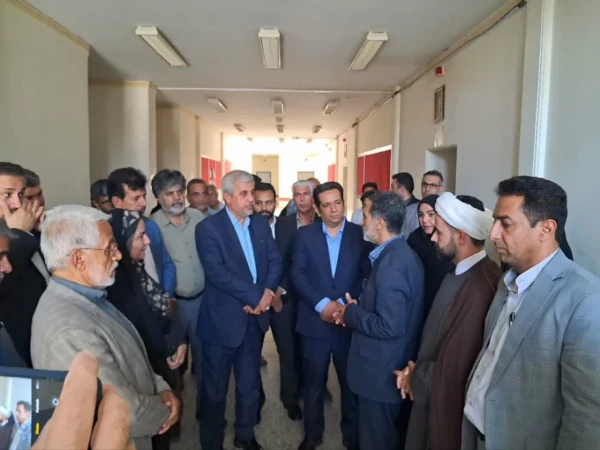 دانشگاه فرهنگیان مرکز امیرکبیر میزبان مدیرکل آموزش وپرورش استان و مسئولین شهرستان جیرفت 

 5