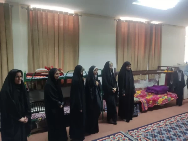 بازدید رئیس دانشگاه فرهنگیان استان از سراهای دانشجویی در مرکز امیرکبیر جیرفت
 3