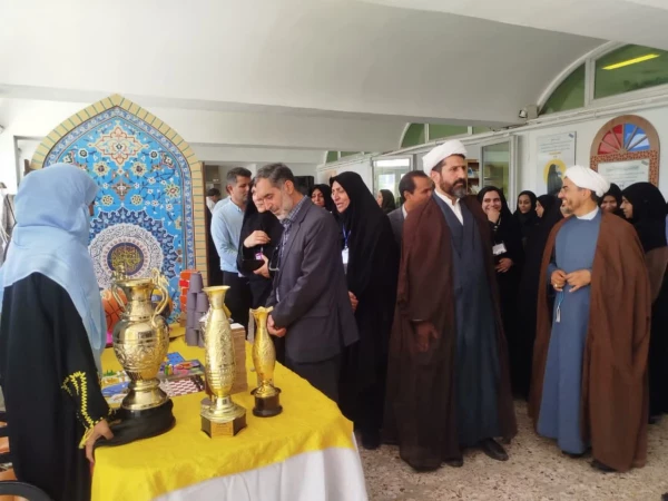 جشنواره فرهنگی هنری بومی ومحلی در پردیس شهید باهنر  9