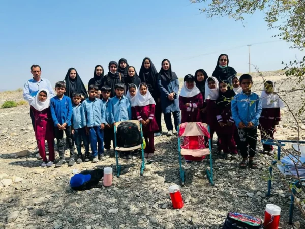 بازدید علمی از مدارس  چند پایه جلگه عشایری شهر بلوک شهرستان جیرفت

 2