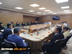 تقدیر از کارشناسان و سرپرستان خوابگاههای دانشجویی به مناسبت هفته سراهای دانشجویی

 2