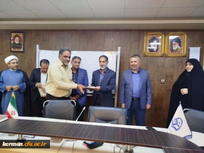 تقدیر از کارشناسان و سرپرستان خوابگاههای دانشجویی به مناسبت هفته سراهای دانشجویی

