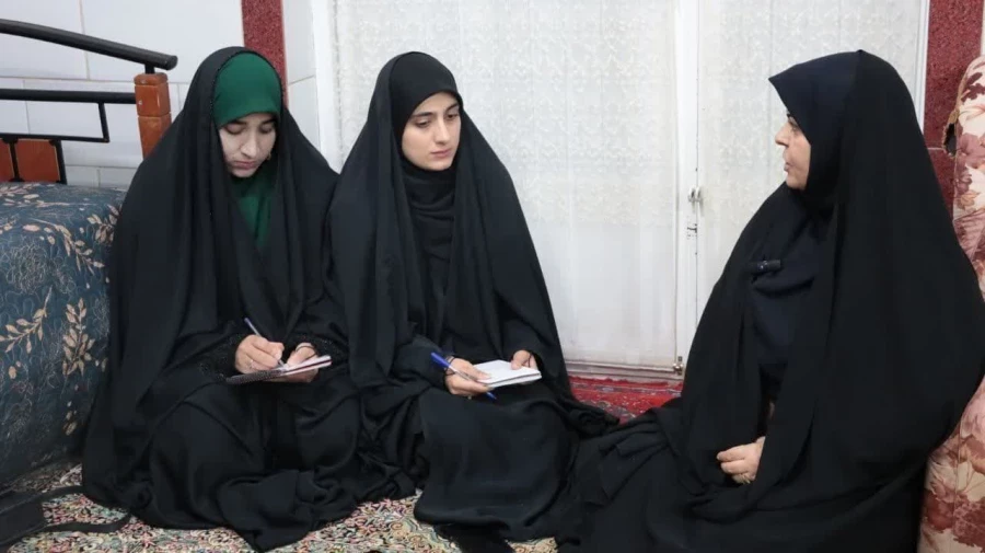 دیدار با خانواده شهید دانشجو معلم مهدی عبدالله زاده

 6