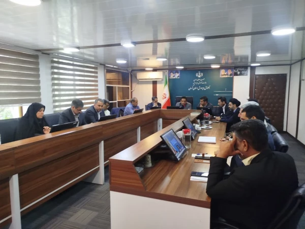 حضور رئیس دانشگاه فرهنگیان استان در جلسه وزارتی نماد 4