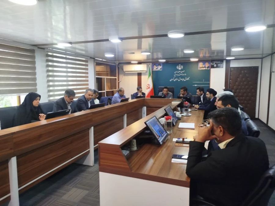 حضور رئیس دانشگاه فرهنگیان استان در جلسه وزارتی نماد 4
