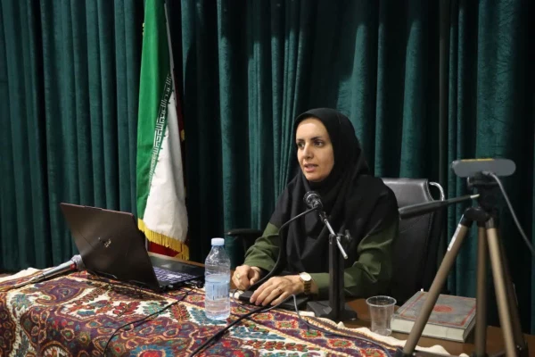 برگزاری نشست تبیین سیره و معارف رضوی در پردیس شهید باهنر 7