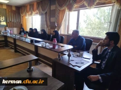  ده درصدازدانشجومعلمان ،دانشجوی شاهد و ایثارگر هستند. 4