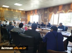  ده درصدازدانشجومعلمان ،دانشجوی شاهد و ایثارگر هستند. 5