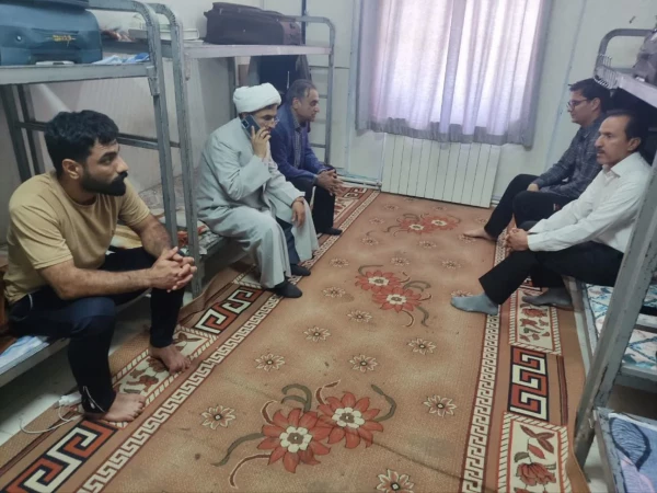 تقدیر از دانشجومعلمان مستقر در سراها دانشجویی نمونه 2