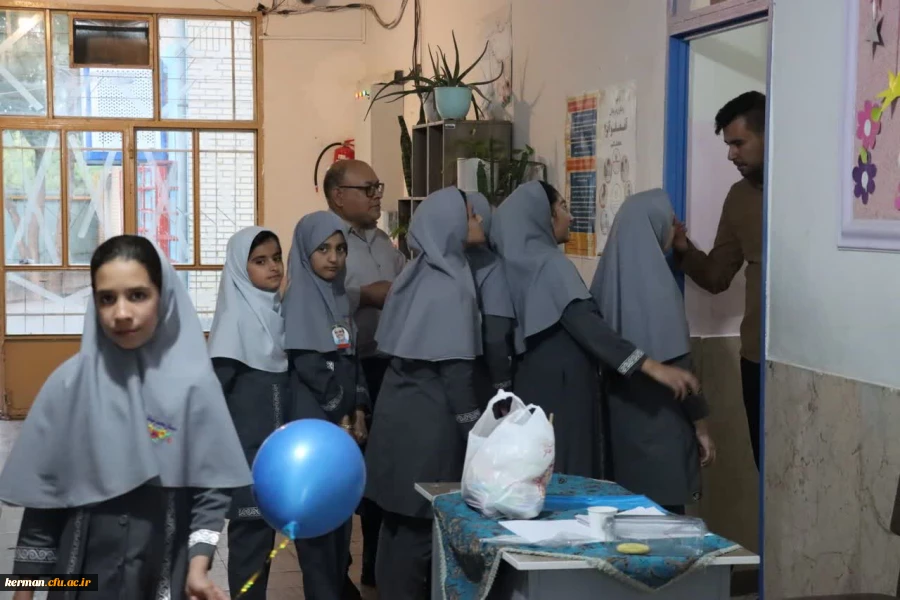 دومین روز از برگزاری جشنواره تدریس مرحله منطقه ای به میزبانی دانشگاه فرهنگیان استان کرمان  6