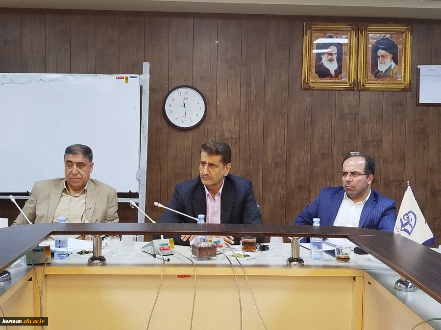 نشست هیئت نظارت و ارزیابی سازمان مرکزی با کارکنان دانشگاه فرهنگیان استان کرمان 2