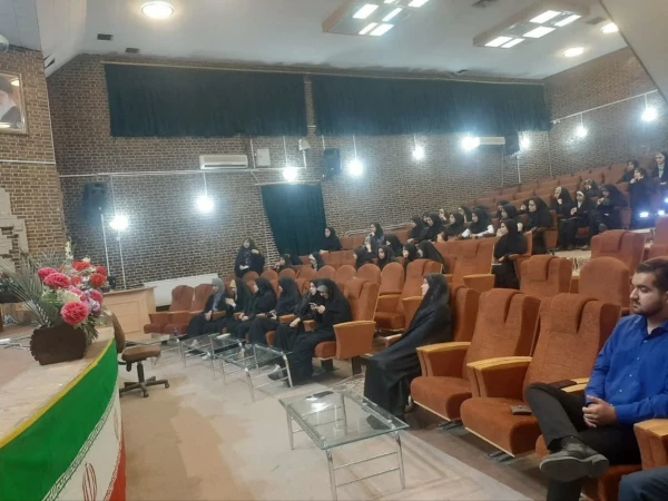 نشست مدیر کل نظارت  وارزیابی سازمان مرکزی با دبیران کانون ها،انجمن ها وتشکل های دانشجویی دانشگاه فرهنگیان کرمان 2