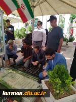 ادای احترام معاون فرهنگی و اجتماعی دانشگاه فرهنگیان کشور به مقام شهید حاج قاسم سلیمانی 3