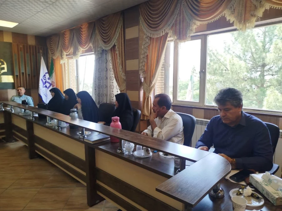 شورای مدیریت دانشگاه فرهنگیان استان کرمان بامحوریت بررسی نیازهای ضروری تشکیل جلسه داد 5