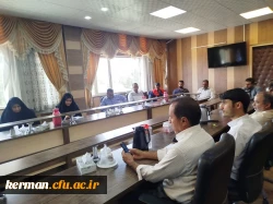 نشست صمیمی رئیس دانشگاه فرهنگیان استان با عوامل سلف سرویس و آشپزخانه 3