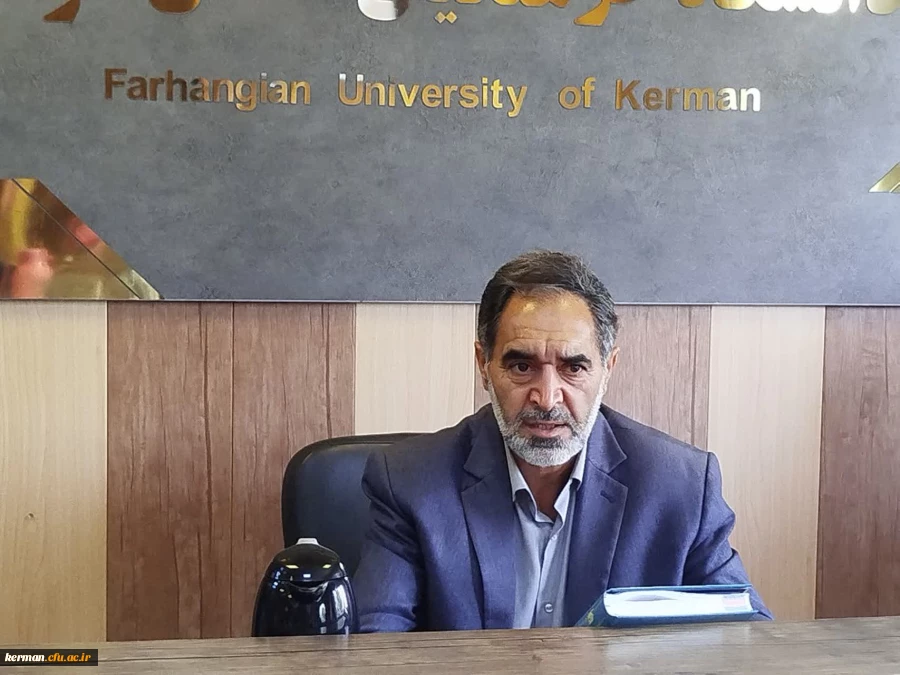 دکتر توان 
شایستگی های معلمی ملاک انتخاب مامورین آموزشی باشد.  2