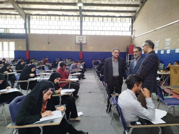 بازدید رئیس دانشگاه فرهنگیان استان از آزمون پایانی پودمانهای مهارت آموزی_بهار ۱۴۰۴  3