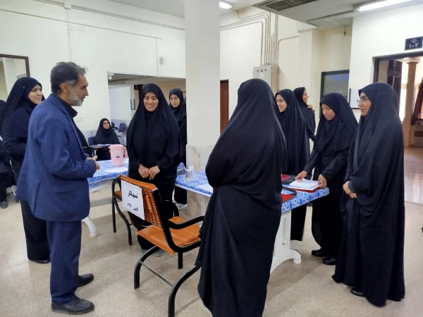 بازدیدرئیس دانشگاه فرهنگیان استان کرمان ازحوزه ارزیابی شایستگی های معلمی در پردیس شهید باهنر (خواهران) 2