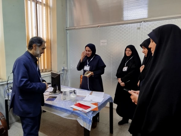 بازدیدرئیس دانشگاه فرهنگیان استان کرمان ازحوزه ارزیابی شایستگی های معلمی در پردیس شهید باهنر (خواهران) 2
