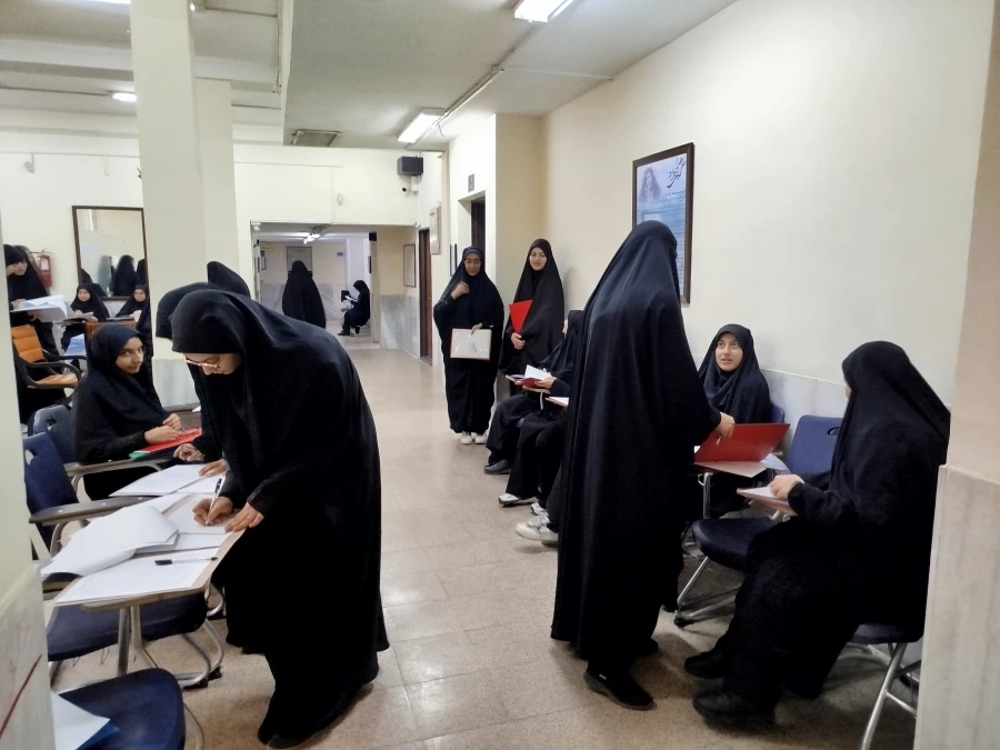 بازدیدرئیس دانشگاه فرهنگیان استان کرمان ازحوزه ارزیابی شایستگی های معلمی در پردیس شهید باهنر (خواهران) 2