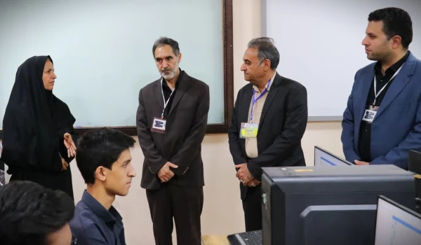 رئیس دانشگاه فرهنگیان استان از حوزه های ارزیابی دانشگاه فرهنگیان کرمان بازدید کرد 7