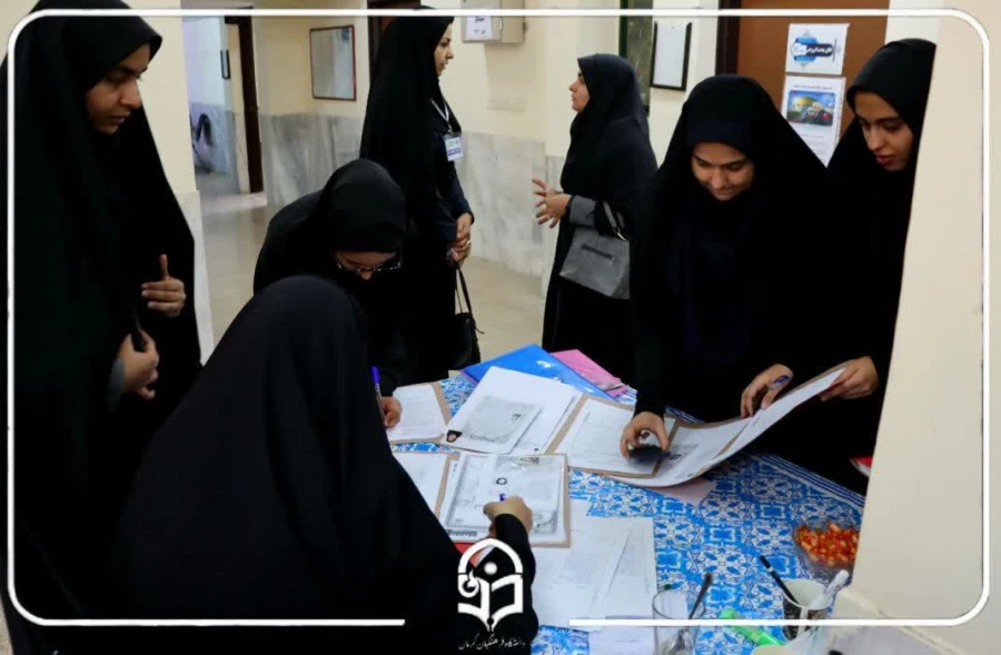 برگزاری ششمین روز از ارزیابی شایستگی های معلمی درپردیس شهید باهنر 5