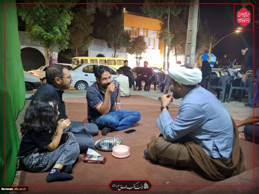 اولین روز از فعالیت موکب هیئت مکتب الصادق(ع)دانشگاه فرهنگیان کرمان 5